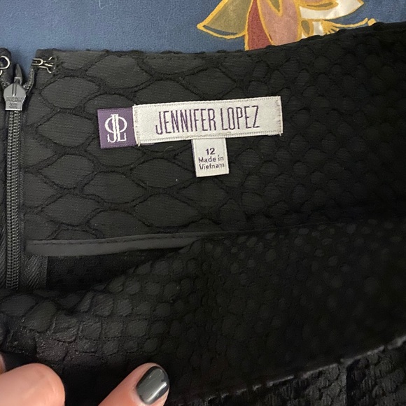 Jennifer Lopez Snakeskin Skirt - Picture 3 of 8